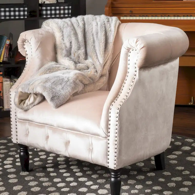 Fauteuil club en velours Akira par Christopher Knight Home